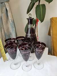 Set de 6 pahare și sticla cu dop de rubin rosu !
