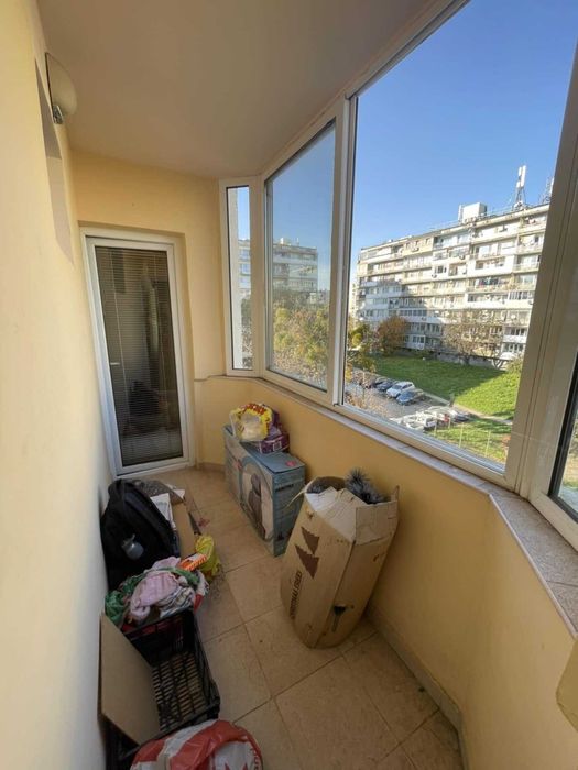 Продава се Тристаен апартамент в Варна, Окръжна болница - 105 кв.м за 1896 €/кв.м - Снимка #12