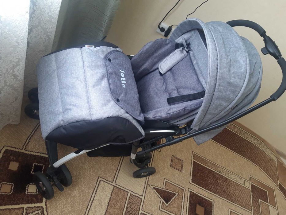 Коляска детская, прогулочная