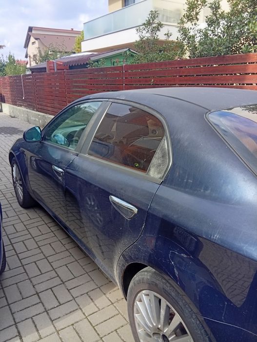 Vând alfa Romeo 159 2.4 diesel