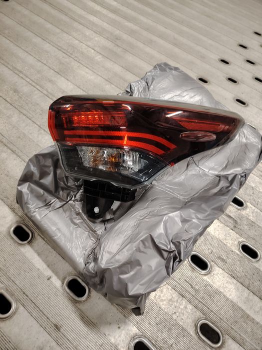 Stop dreapta pentru Toyota Hightlander 2024