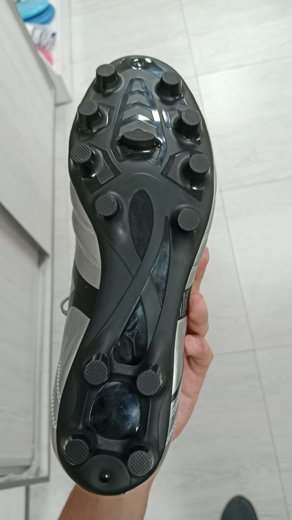 Original Mizuno Futbol butsalari! Оригинальное бутсы Mizuno!