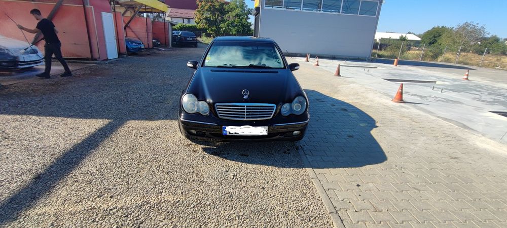 Mercedes Benz w203