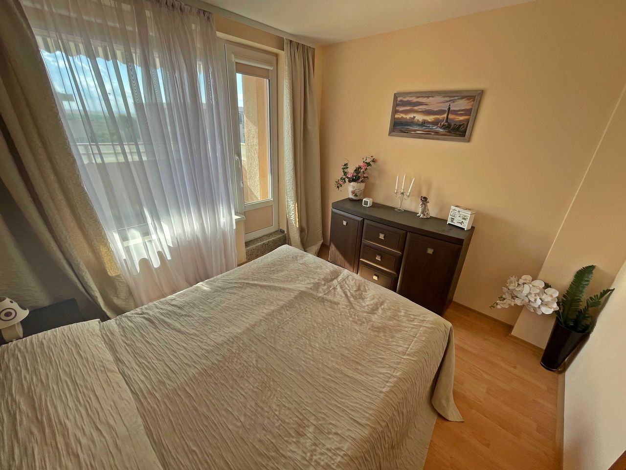 Продава се Двустаен апартамент в к.к. Слънчев бряг - 65 кв.м за 954 €/кв.м - Снимка #6