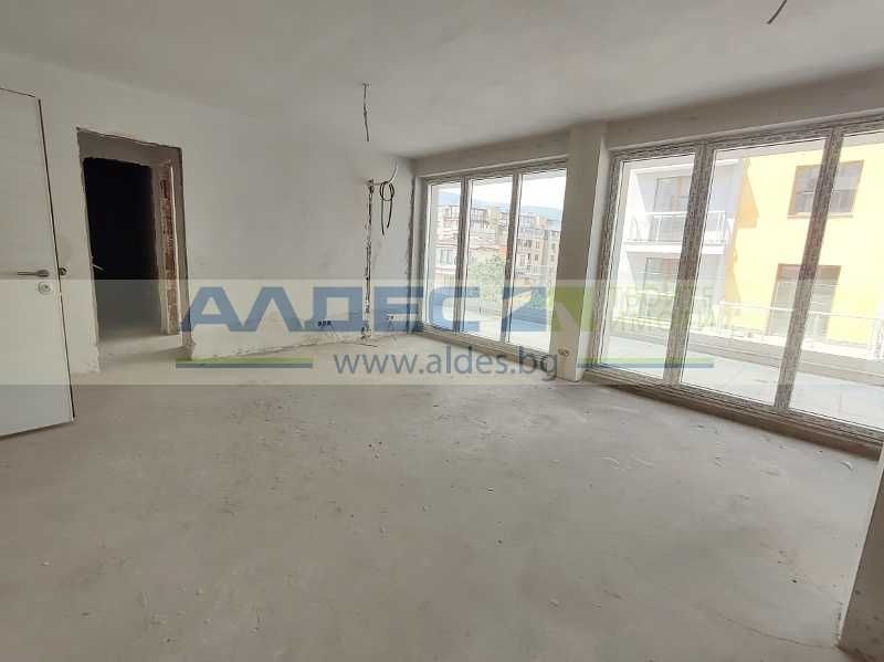 Продава се Тристаен апартамент в София, Кръстова вада - 132 кв.м за 2000 €/кв.м - Снимка #2