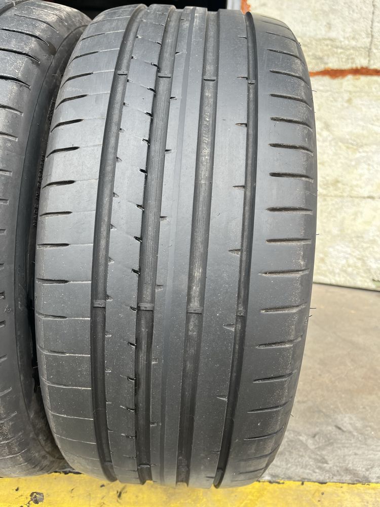 4 бр. летни гуми 225/40/18 Dunlop DOT 4119 5 mm