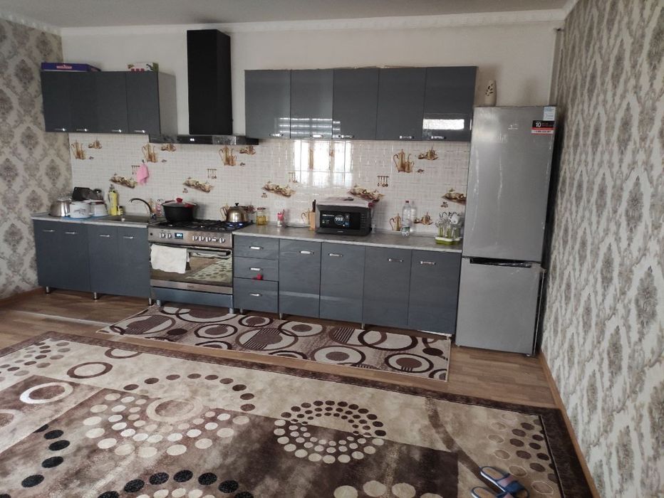 Уртасаройда дача яшашга арендага берилади мол куй бокишга шароит зур