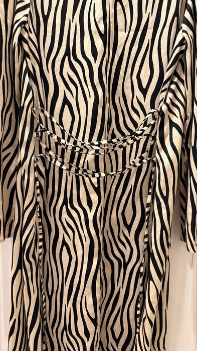 Платья атлас зебра