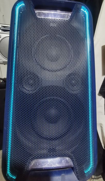 Boxă SONY cu Bluetooth