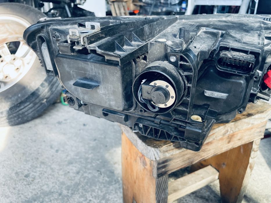 Фар VW Passat b8 3G