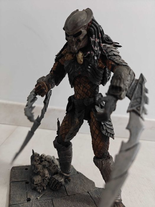 Figurina Celtic Predator de la McFarlane
