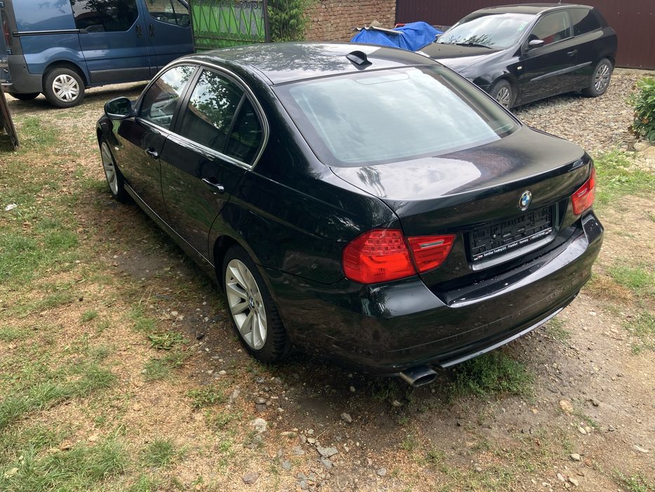 Bmw e 90 318D 2010 €5