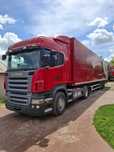 Ansamblu Scania R420 semiremorca izoterma