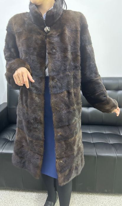 Шуба сатылады. Таза норка………