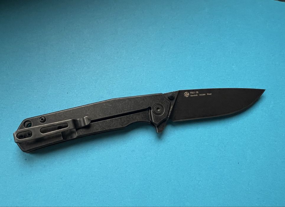 Cuțit pliabil Ruike P801-SB – oțel Sandvik 14C28N, stonewashed