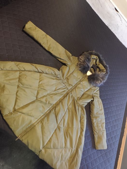 Яке на Elisabetta Franchi размер S, без забележки. Яка естествен косъм