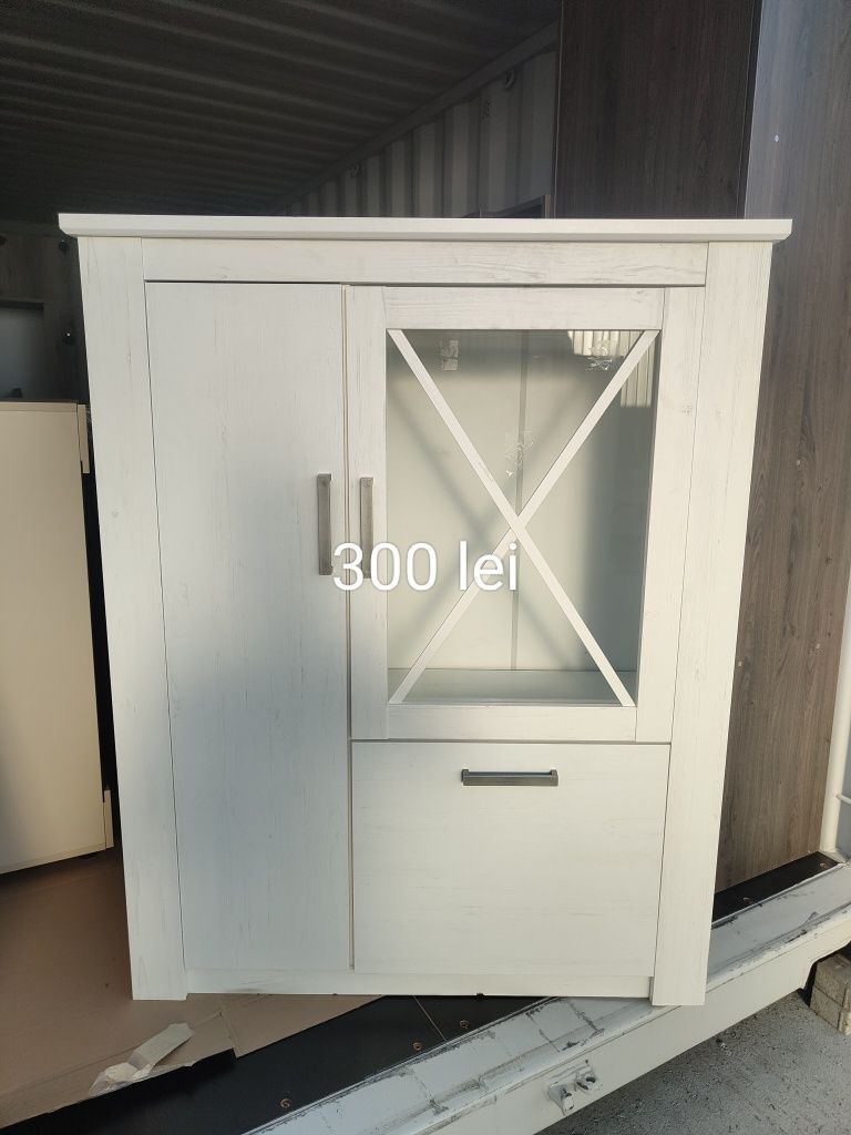Diferite piese de mobilier noi din magazin