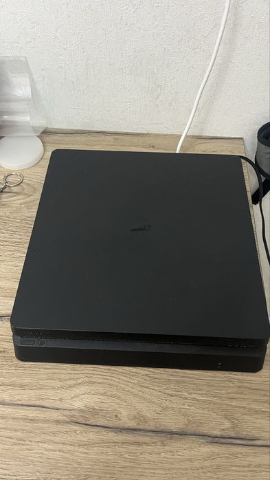 Приставка Sony PlayStation 4 PS4 Silm