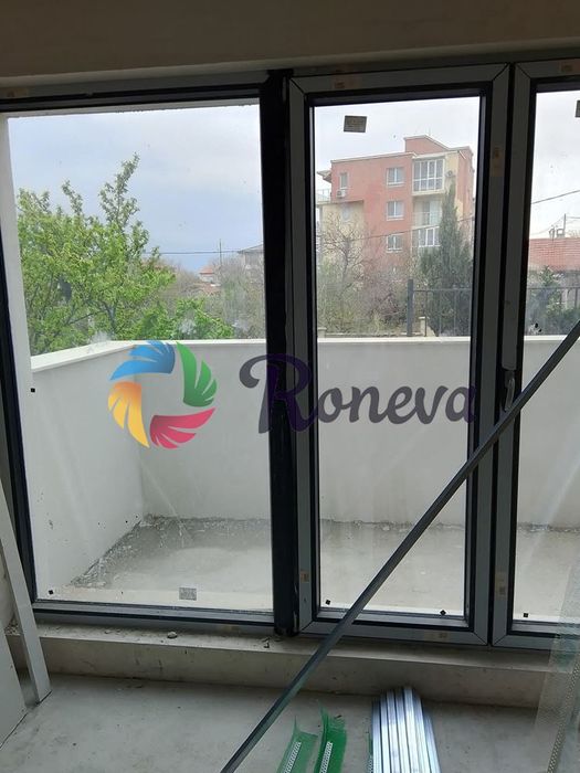 Продава се Двустаен апартамент в Варна, Бриз - 66 кв.м за 1954 €/кв.м - Снимка #4