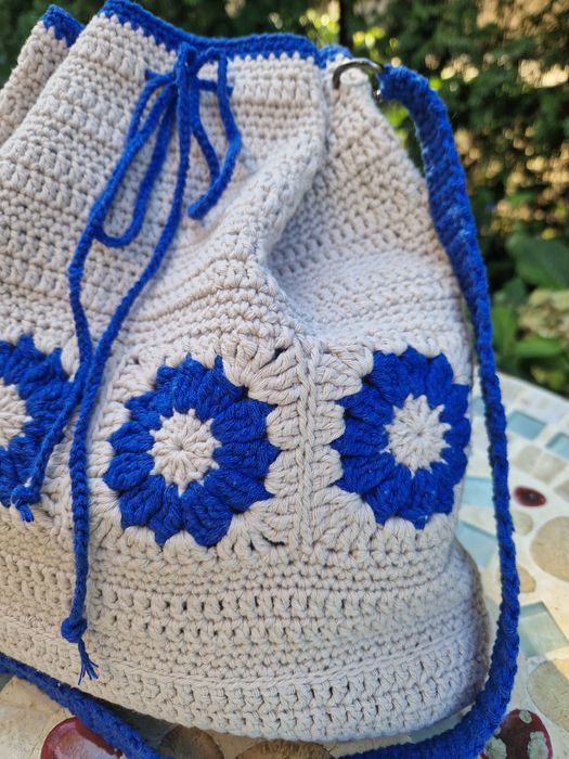 Geanta de umar crosetata manual