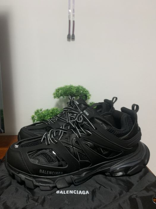 Balenciaga Track Full Black - Noi cu accesorii