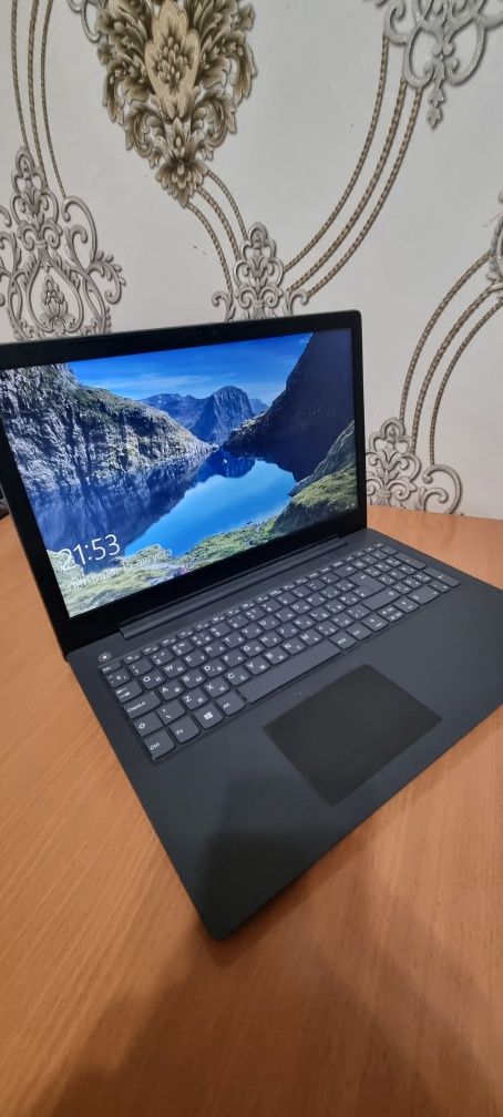 ###  Продаётся ноутбук Lenovo V130-15IGM (Бухара)

**Состояние:**  
-