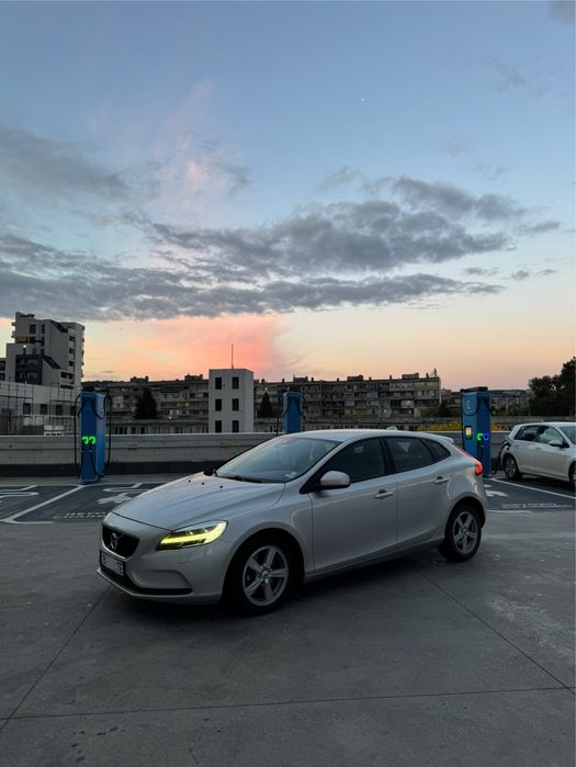 Volvo V40 D2 Автоматик