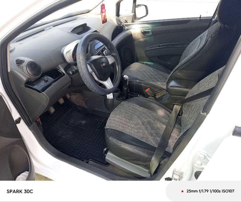 Chevrolet spark.