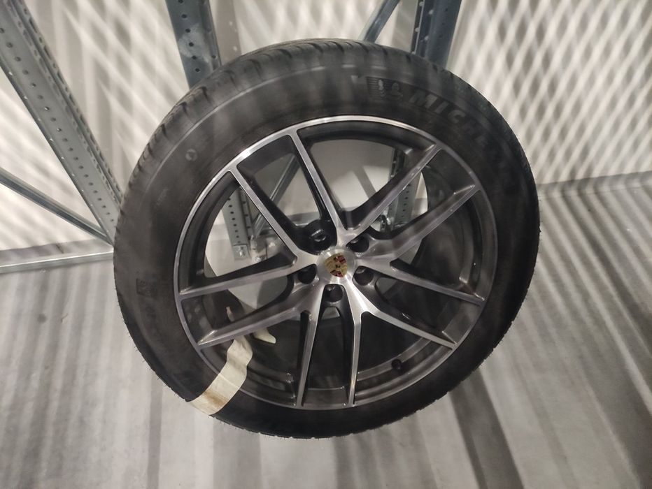 Джанти с гуми 295/40/20 за Porsche