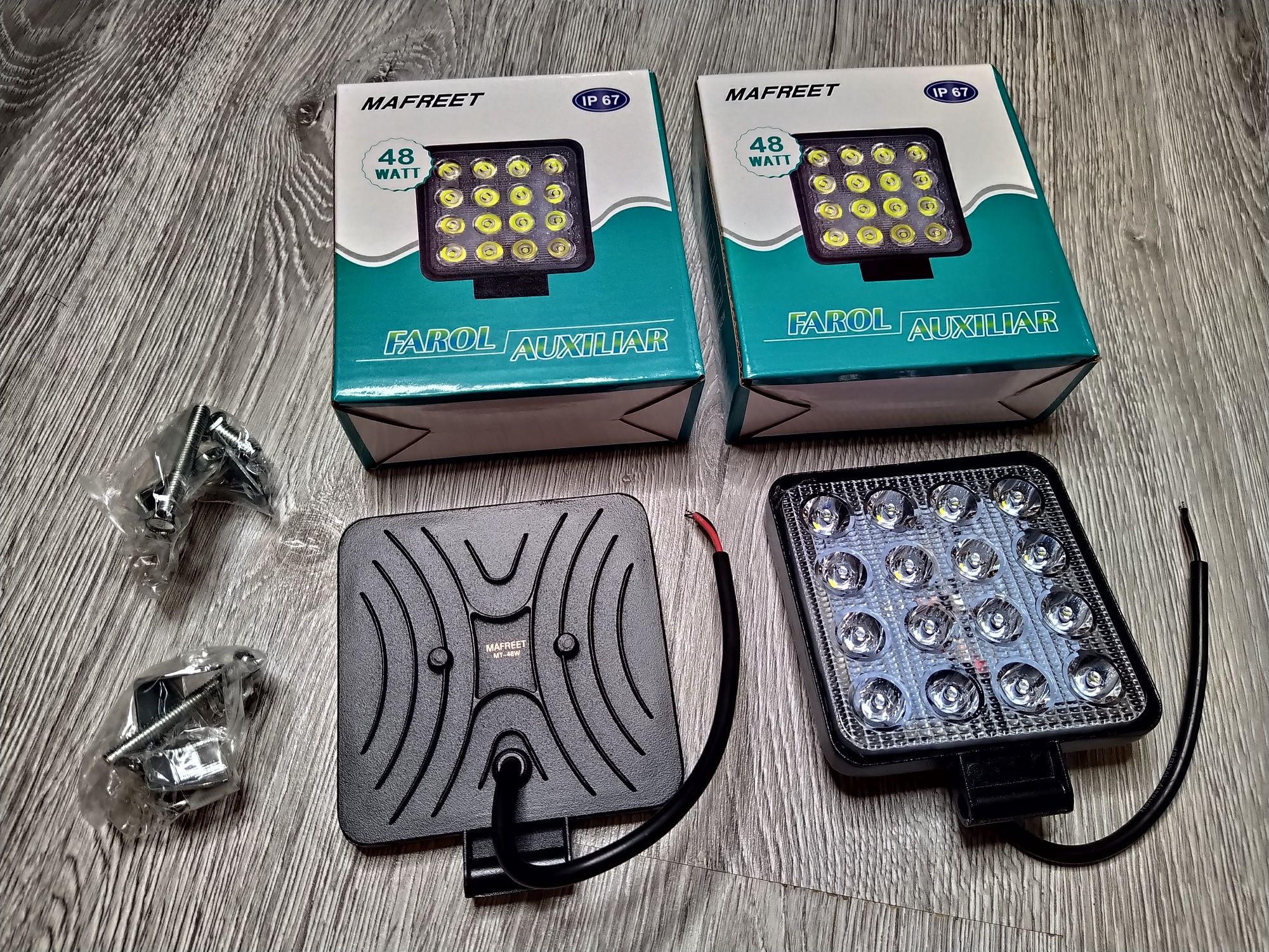 Set 2 proiectoare MAFREET LED auto offroad 48W, 16 LED, 12V-24V