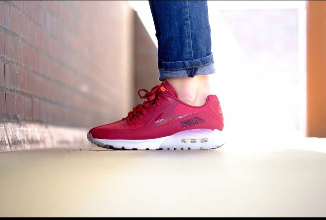 Adidasi Nike Air Max 90, masura 37,5 / 38 - 24 cm.