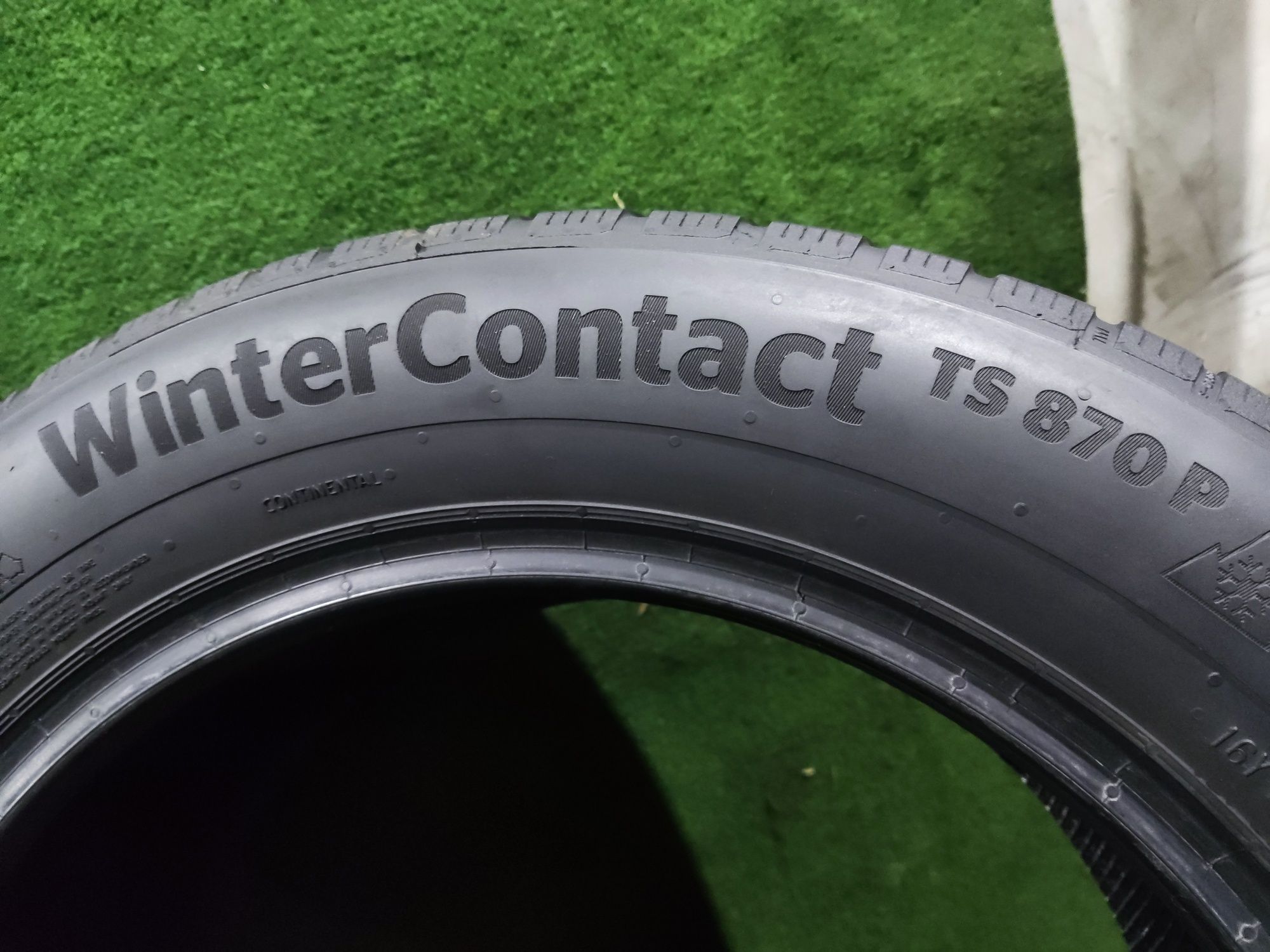 2бр зимни гуми 235/55/17 Continental Winter Contact TS 870P, dot23
dot