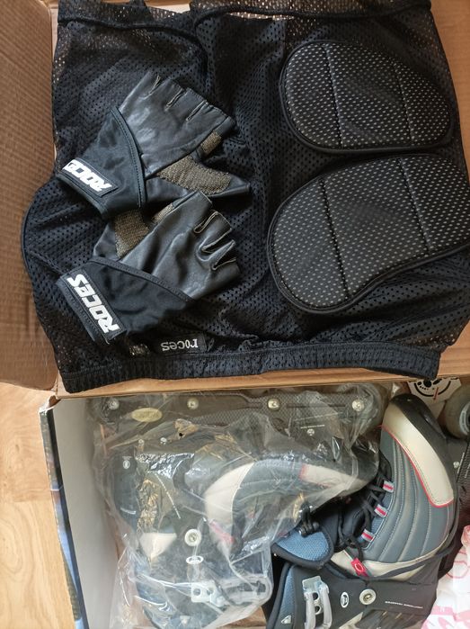 Протектор и ръкавици Roces