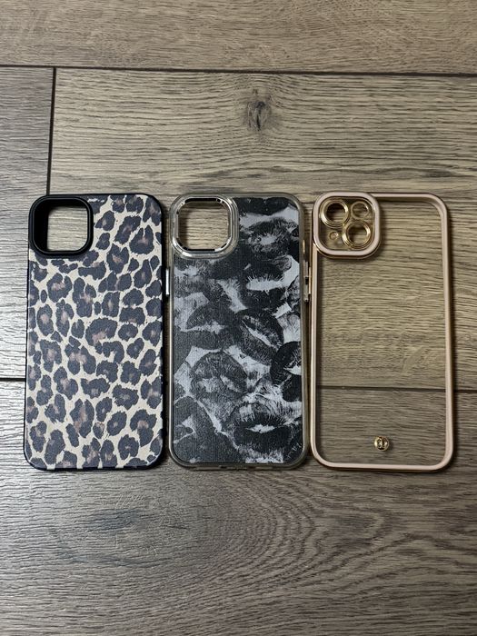 Vând huse Iphone 14 Plus