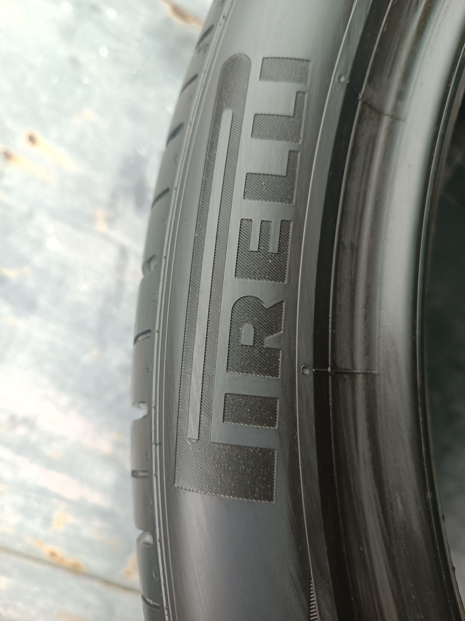 285/35/21 Pirelli Дот 0622