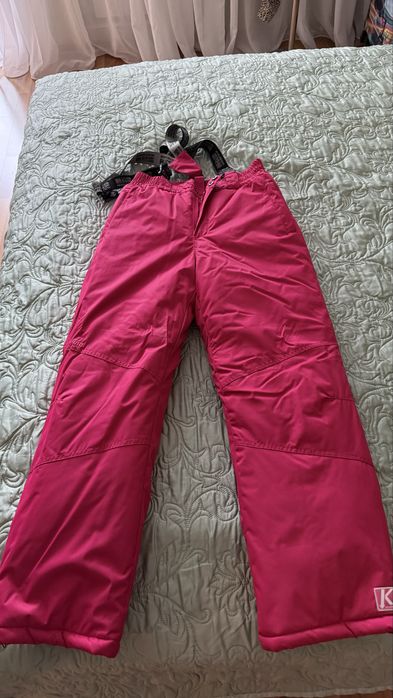 Продам  яркий зимний костюм на девочку подростка на рост 150-160см