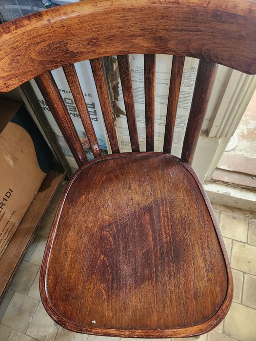 Продам венские стулья