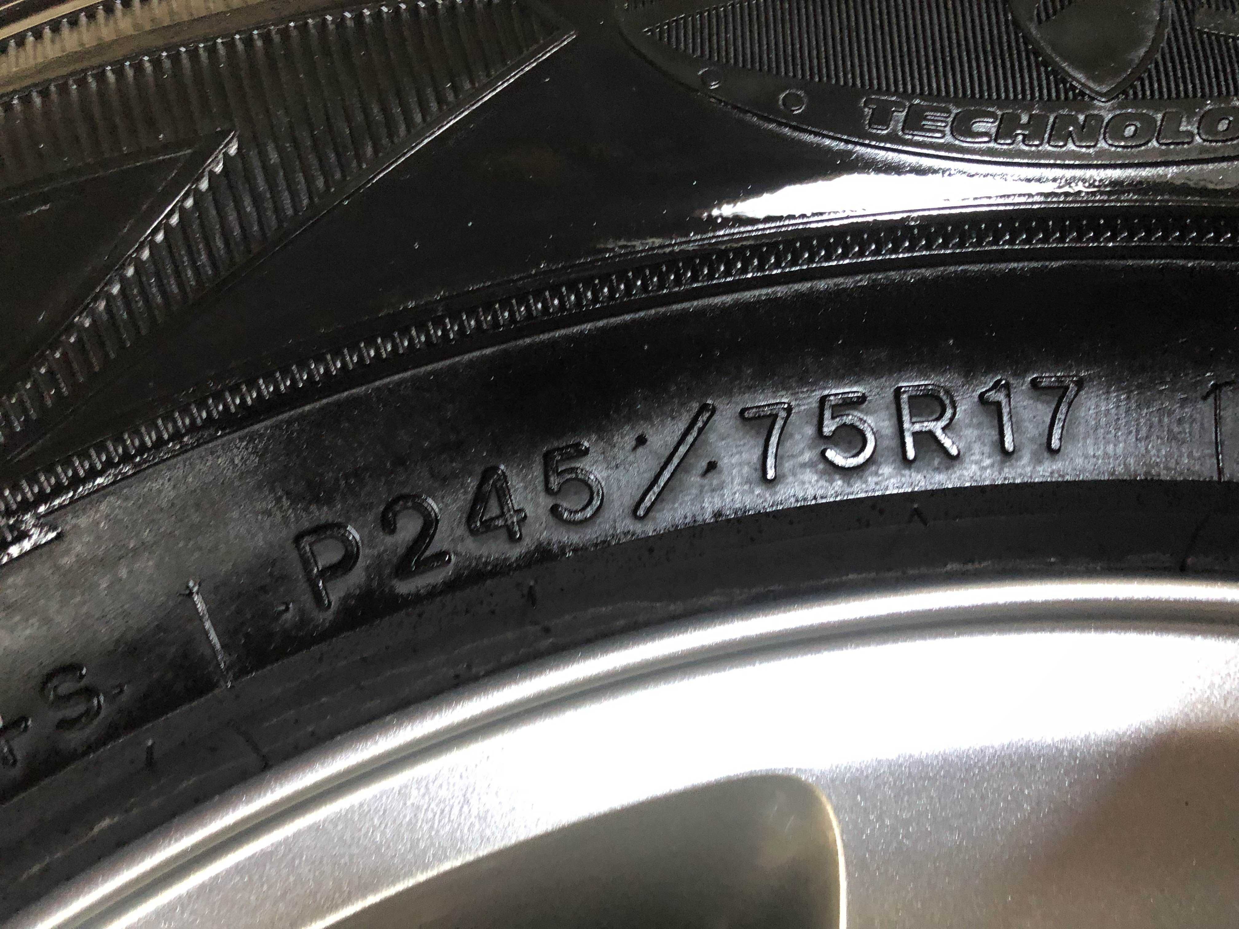 5 броя Джанти с гуми за Jeep Wrangler 245/75 R17