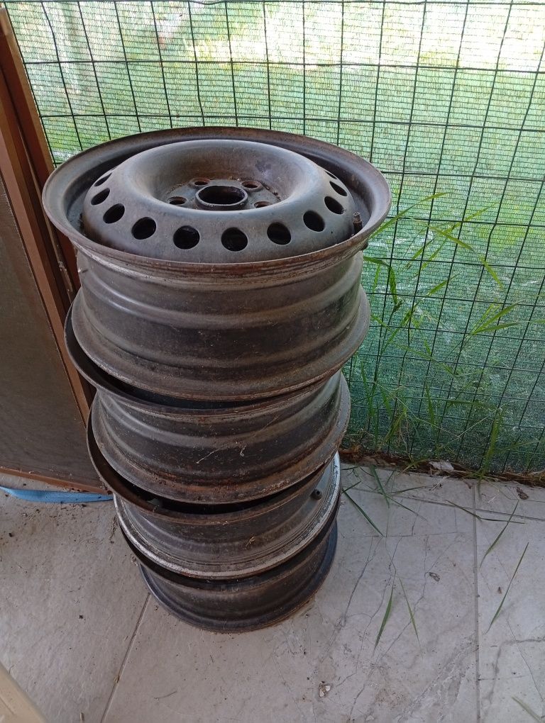 Set Jante Tablă VW T4 15” + Capace Originale VW – Preț Mic!