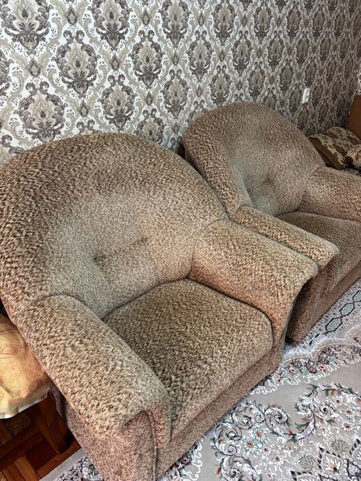 Продам кресло 2 шт.