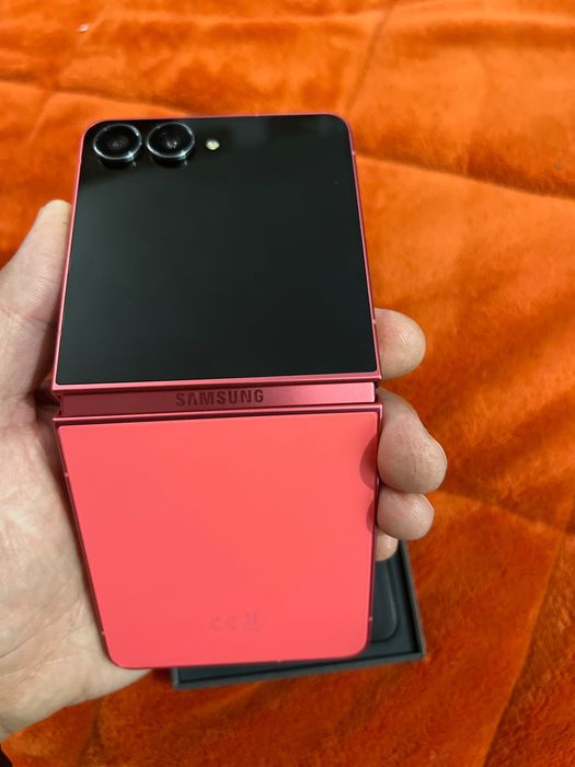 Samsung Z Flip 7 256 GB