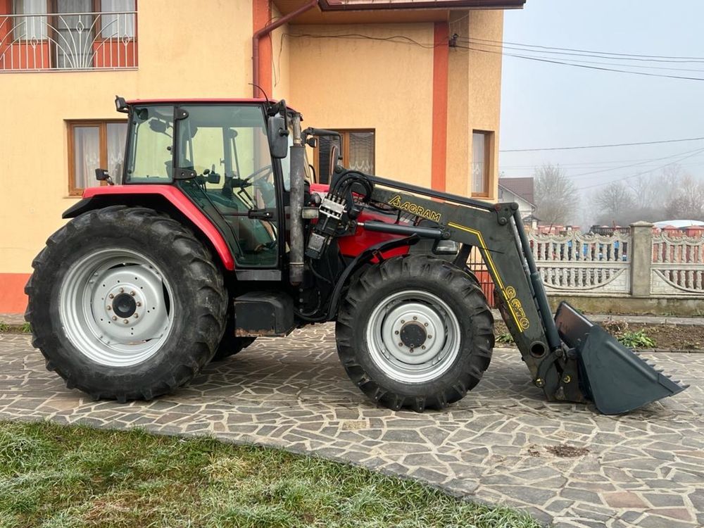 Tractor McCormick MC 115