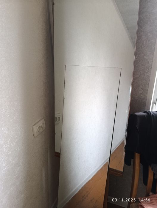 Продаю срочно зеркала