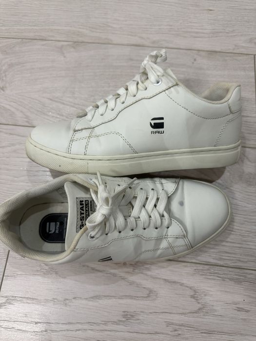 Дамски кожени обувки RAW