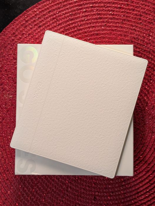 Boox Go Color 7 white ePaper reader, impecabil, complet