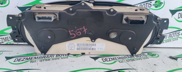 Ceasuri bord Dacia Logan prima generatie