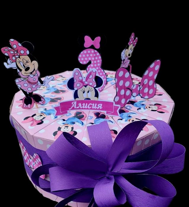 Картонени торти по ваше желание с надпис и топери