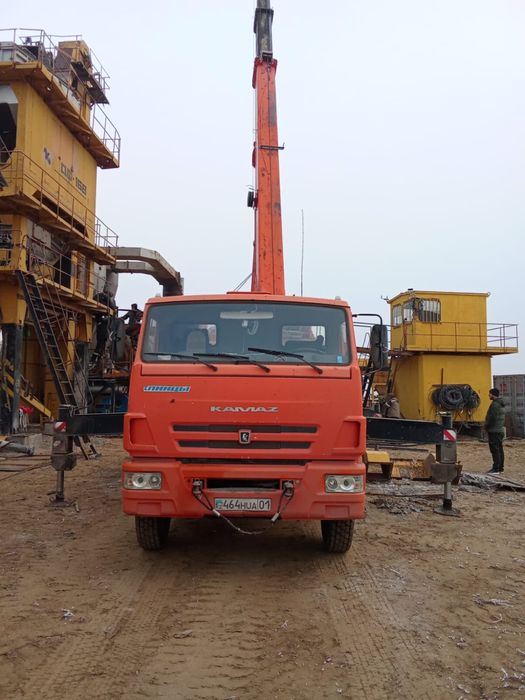 Продам Автокран Клинцы 25 тонник стрела 28 метров.