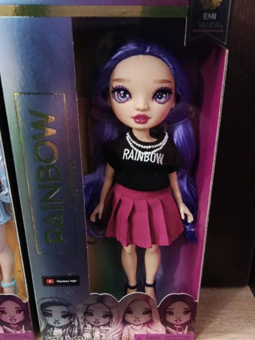 Кукли Rainbow high