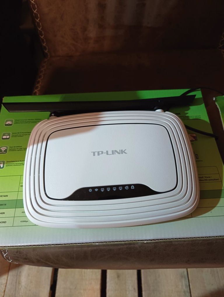 TP-Link Wireless 300